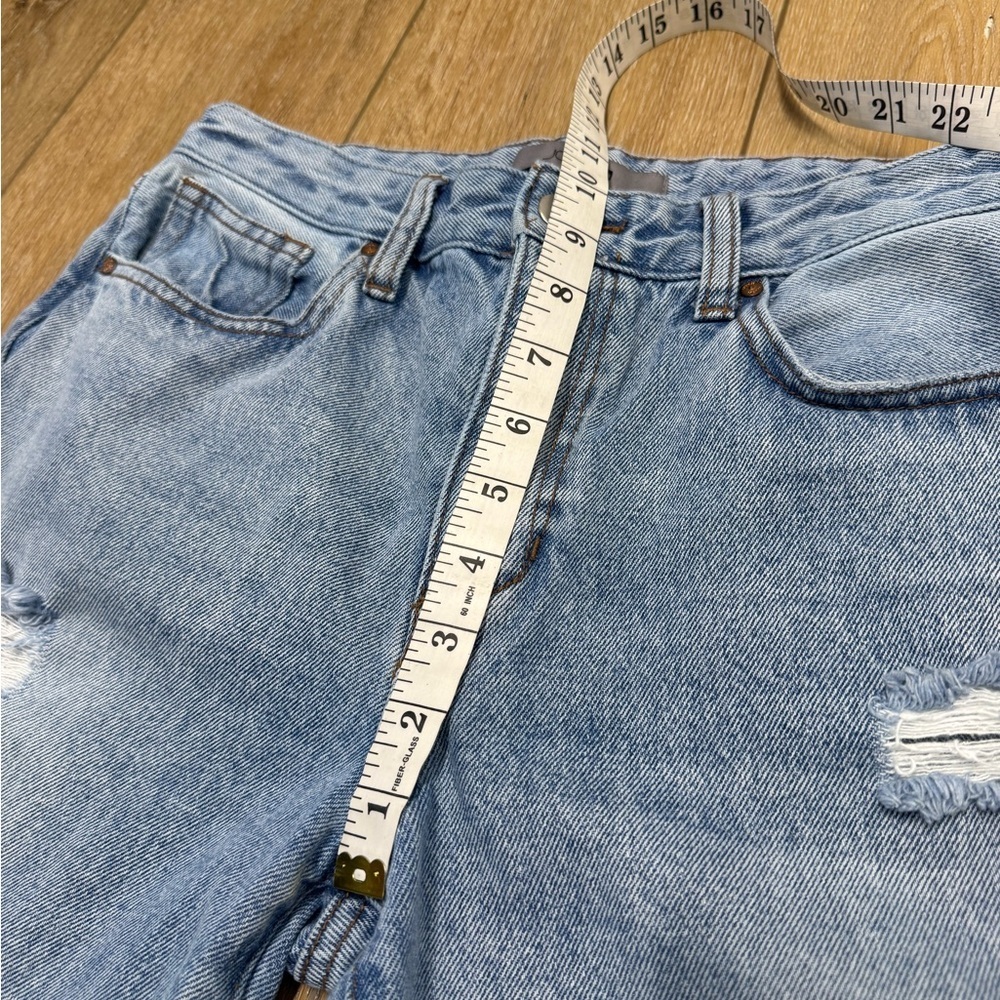 Joe’s Jeans Distressed Light Blue Women's Size 30 Raw Hem - Picture 8 of 12